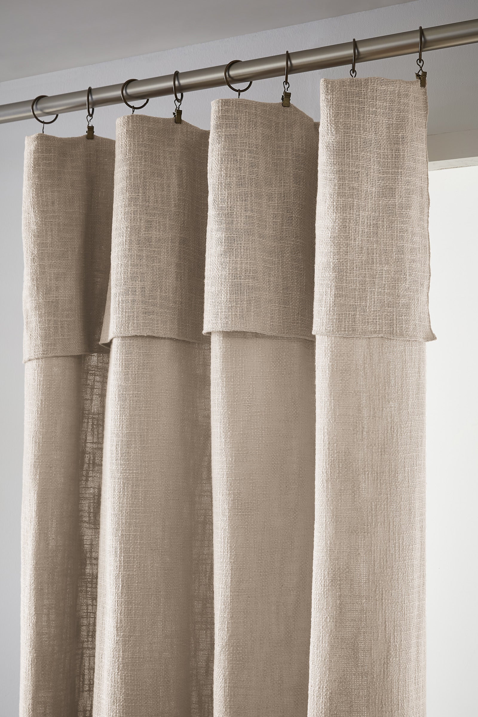 Rideau ajustable + 8 anneaux pince 140 x 270 cm Slub SIXTINE Pampa