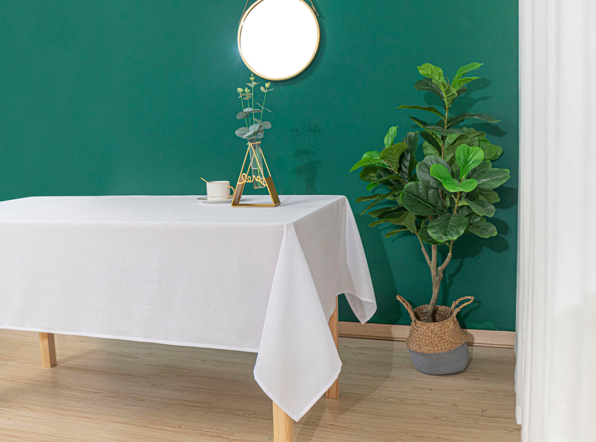 Nappe anti tache rectangulaire 140 x 240 cm ( plusieurs couleurs)