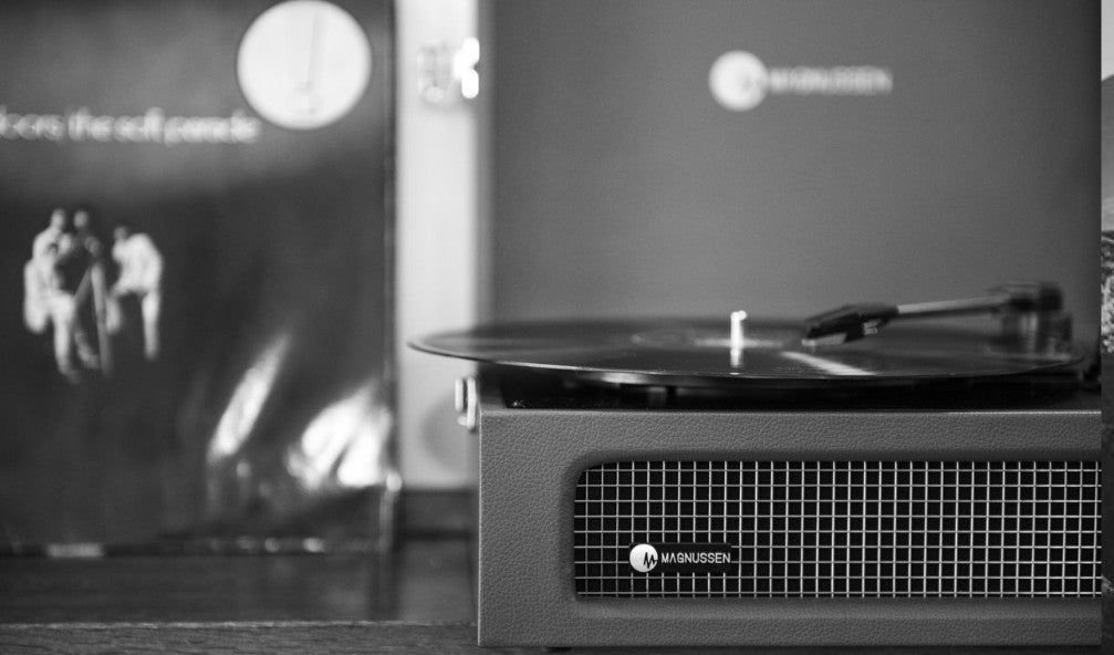 Platine vinyle T1 - noir auburn