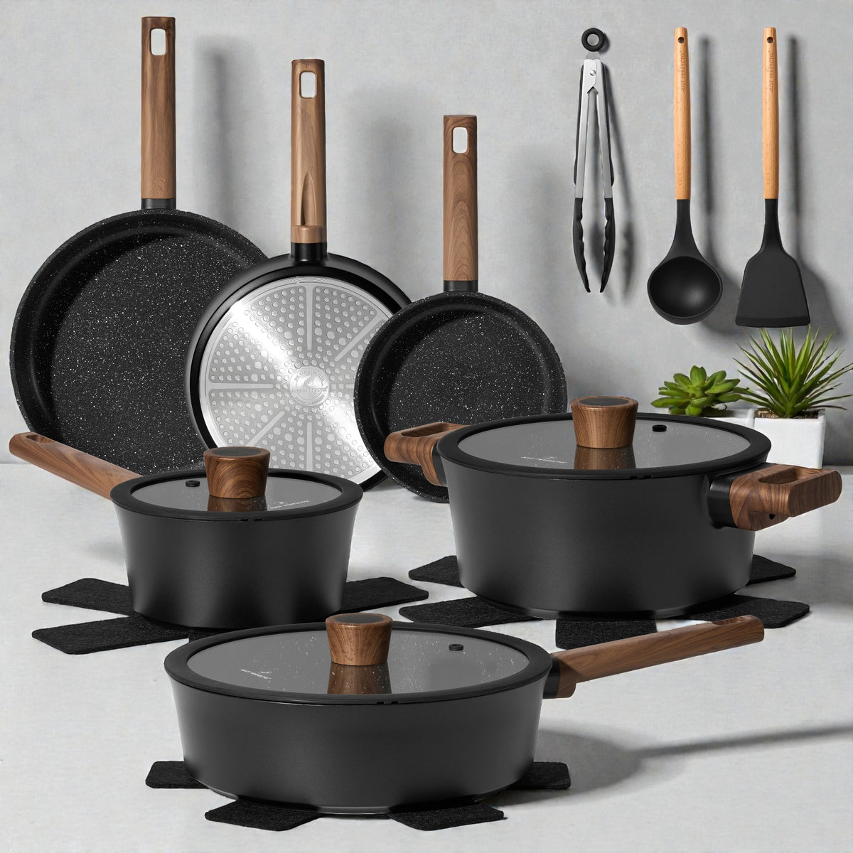 Batterie de cuisine 15 pièces antiadhésives en Granit noir - Tous feux dont induction