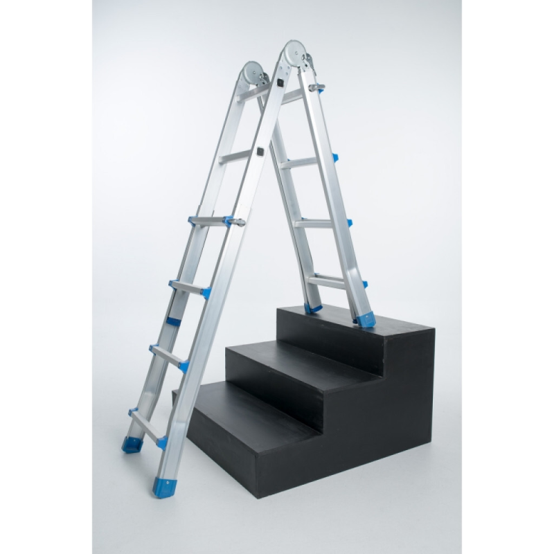 Echelle multifonction semi télescopique, hauteur 4.14m