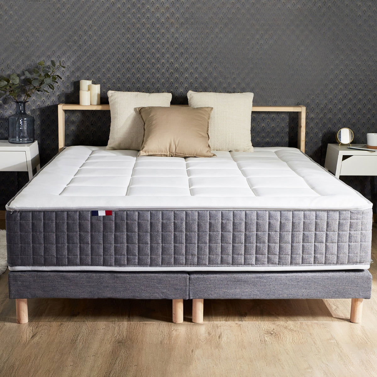 Pack matelas 30 cm 7 zones sommier bleu couette oreillers 160x200 cm