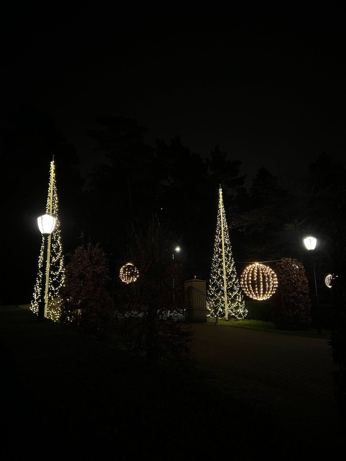 Boule lumineuse intelligente pour intérieur et extérieur - 60 cm
