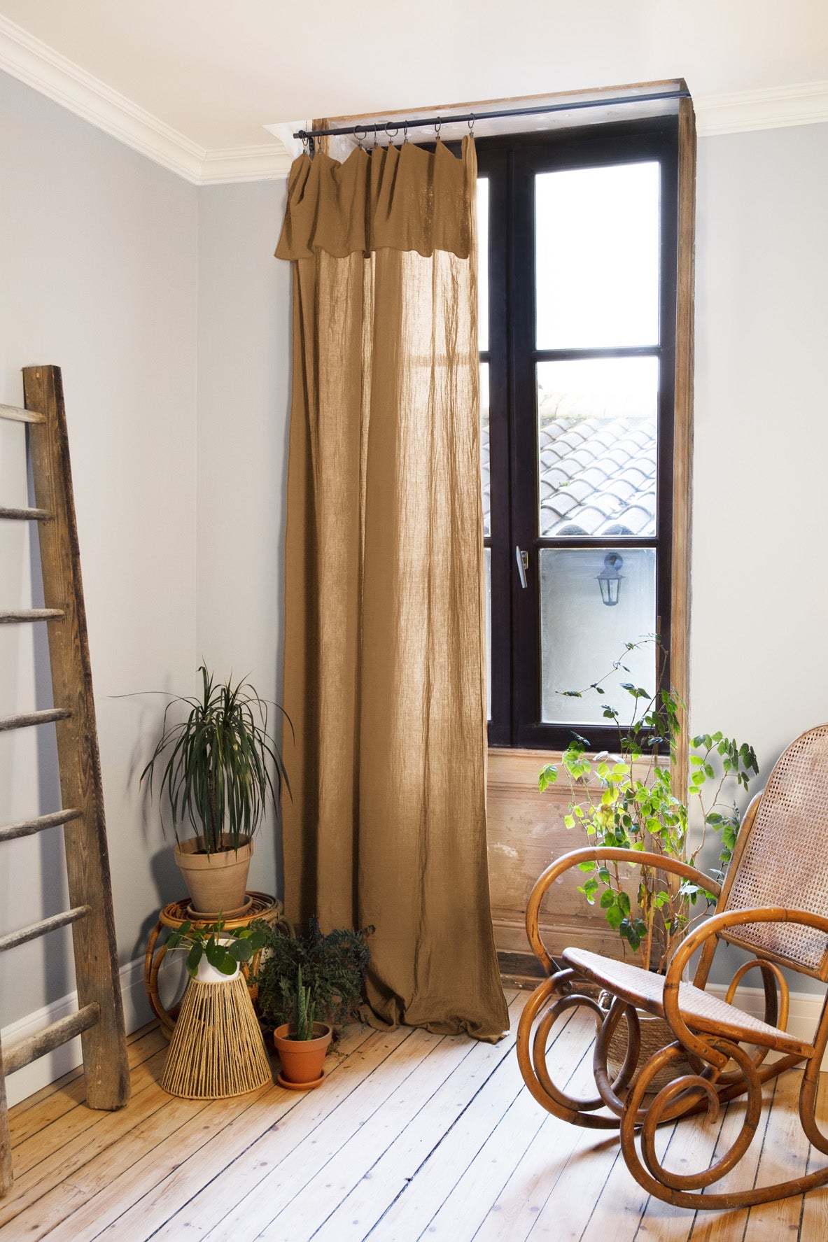 Rideau ajustable + 8 anneaux pince Gaze de coton 140 x 300 cm GAIA Camel