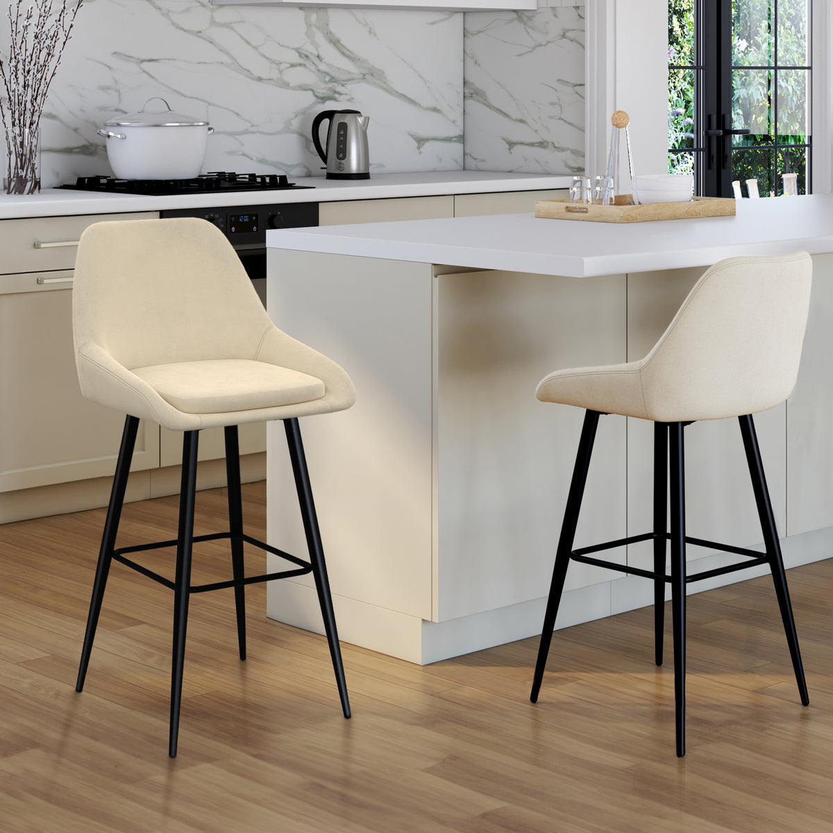 Tabourets de bar Olivia assise velours crème et pieds métal - lot de 2