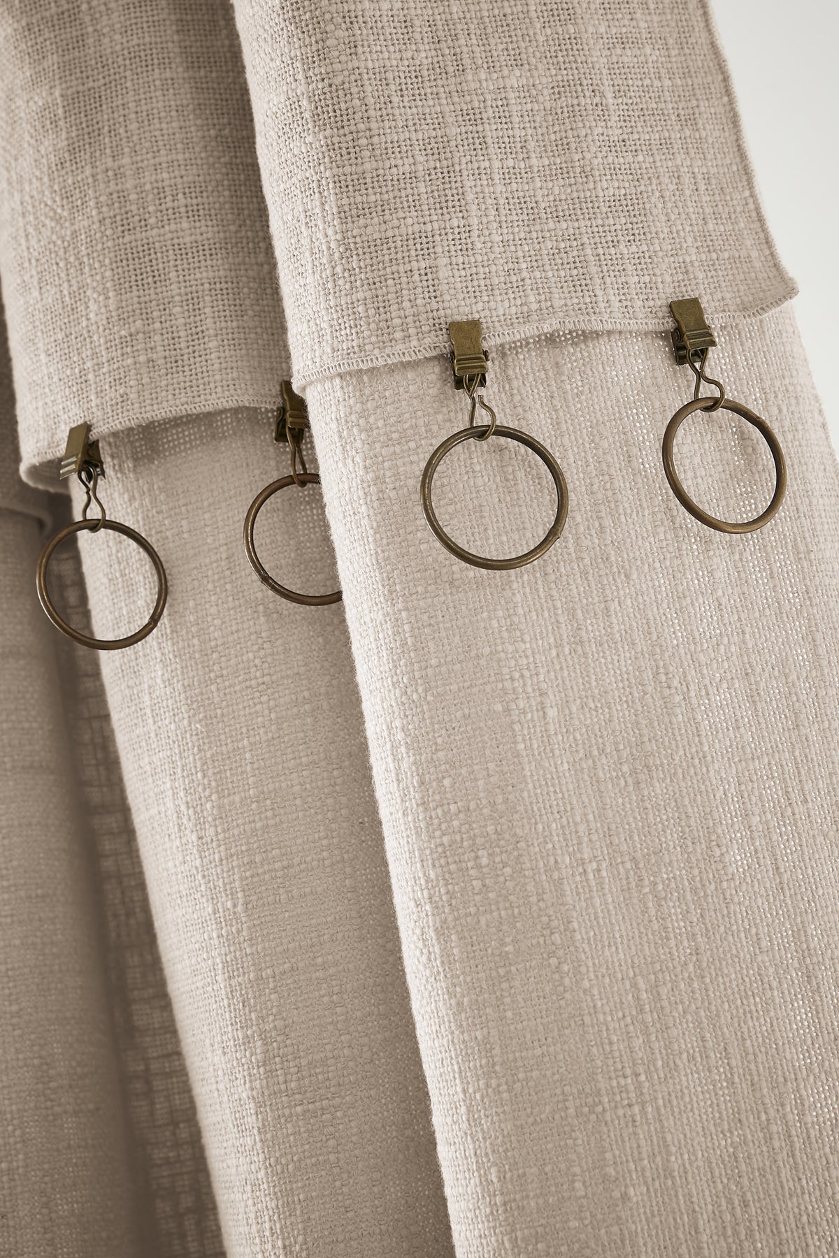 Rideau ajustable + 8 anneaux pince 140 x 270 cm Slub SIXTINE Pampa