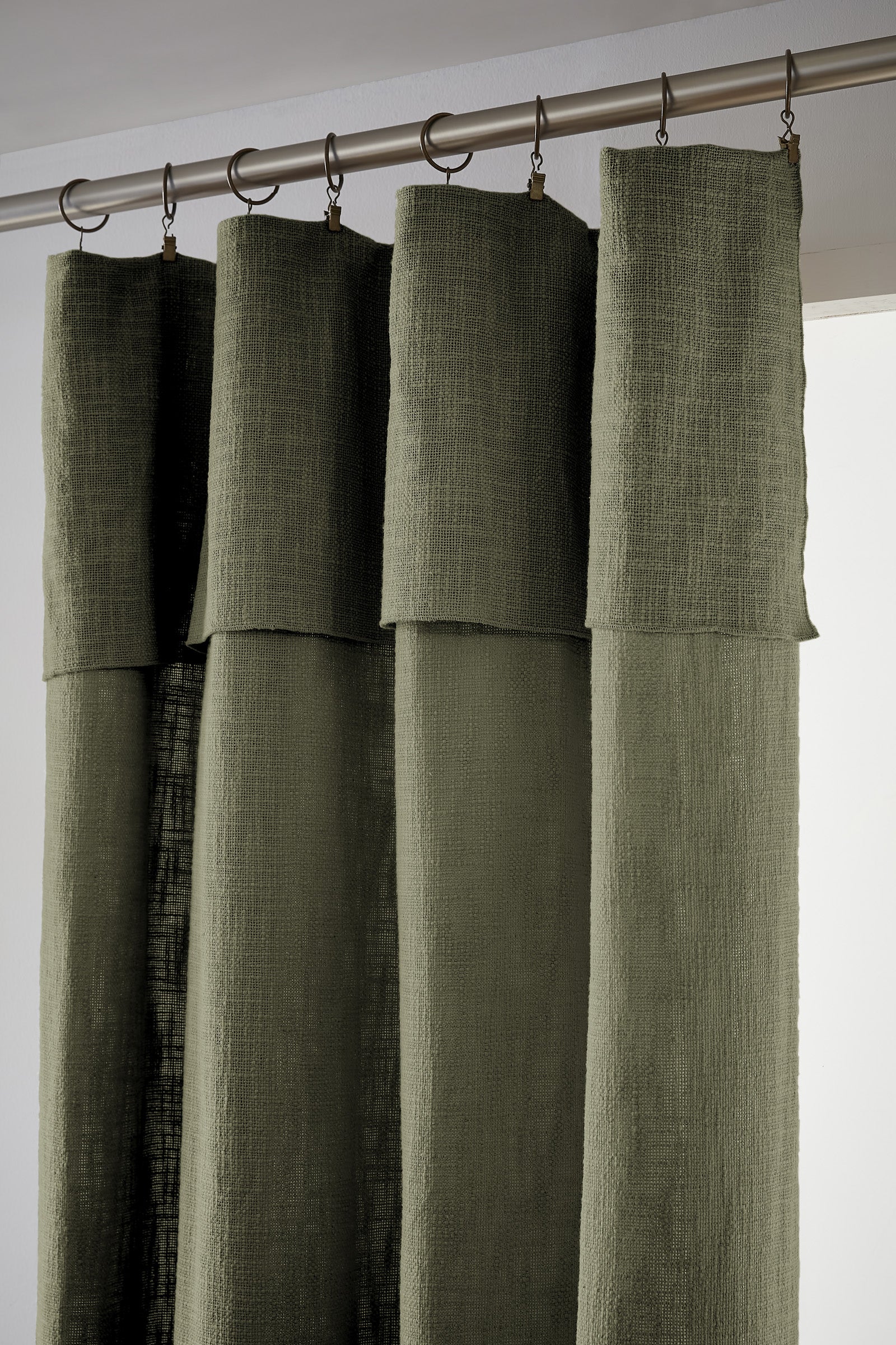 Rideau ajustable + 8 anneaux pince 140 x 270 cm Slub SIXTINE Thym