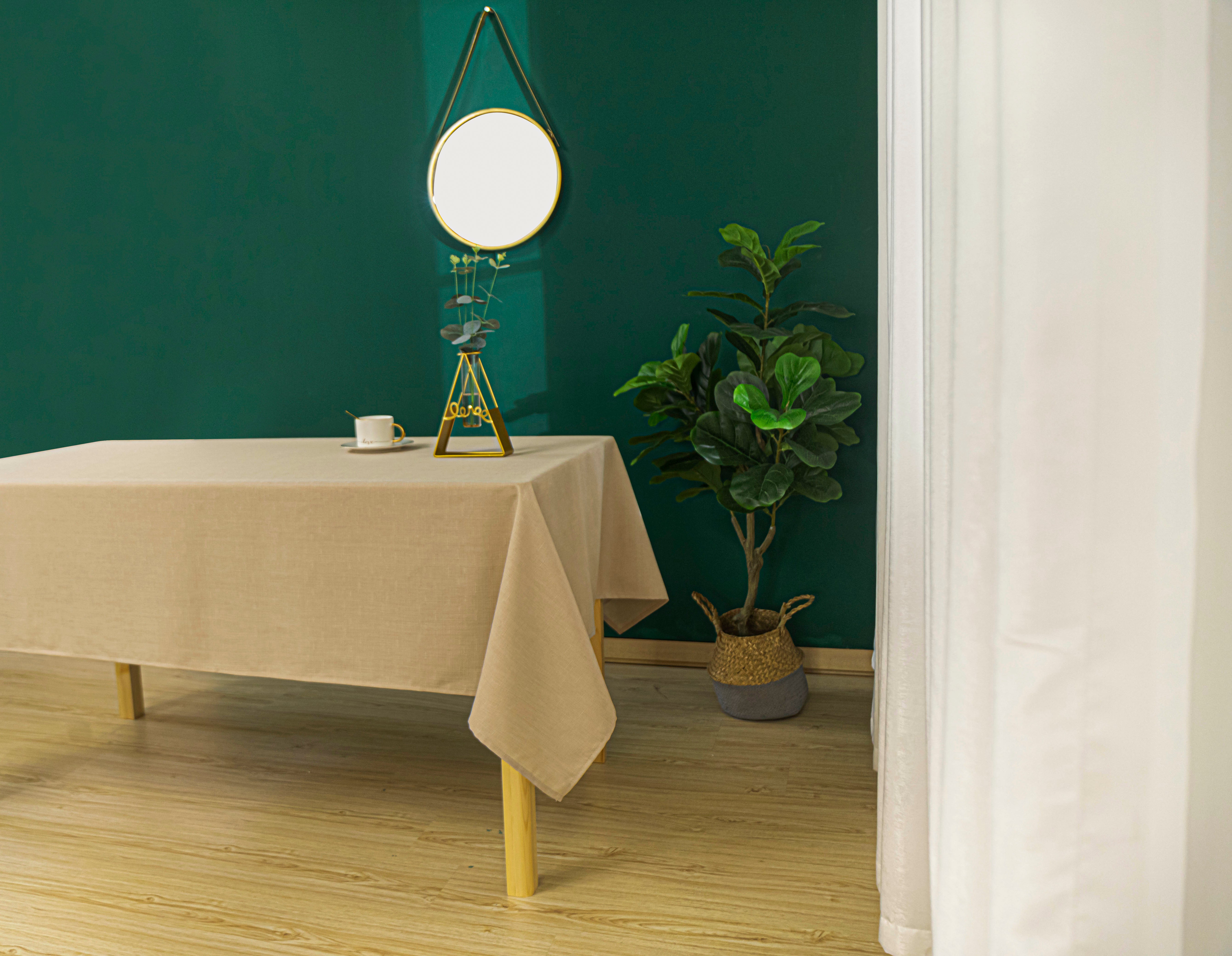 Nappe anti tache rectangulaire 140 x 240 cm ( plusieurs couleurs)