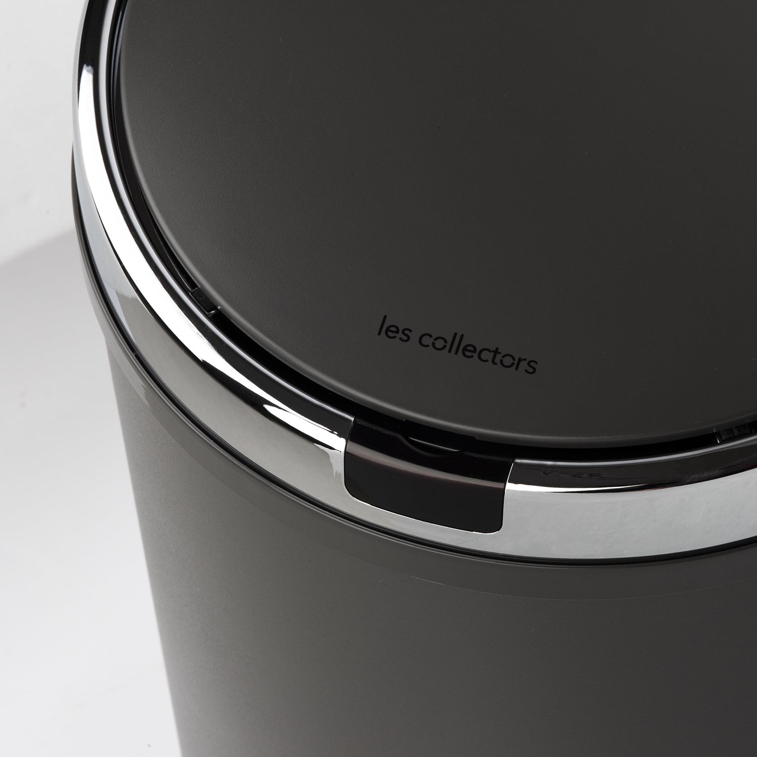 Poubelle automatique 42L - édition gris foncé