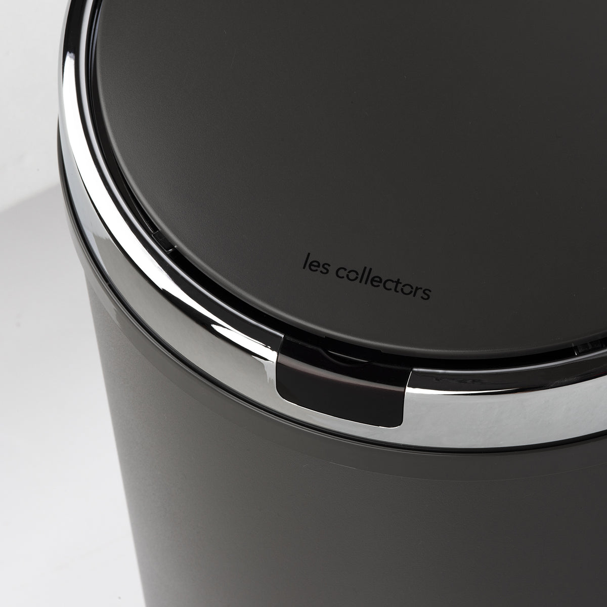 Poubelle automatique 42L - édition gris foncé