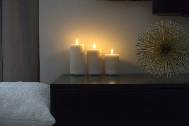 FlinQ - Ensemble de 3 bougies LED rechargeables à flamme vacillante - Télécommande incluse - Taupes