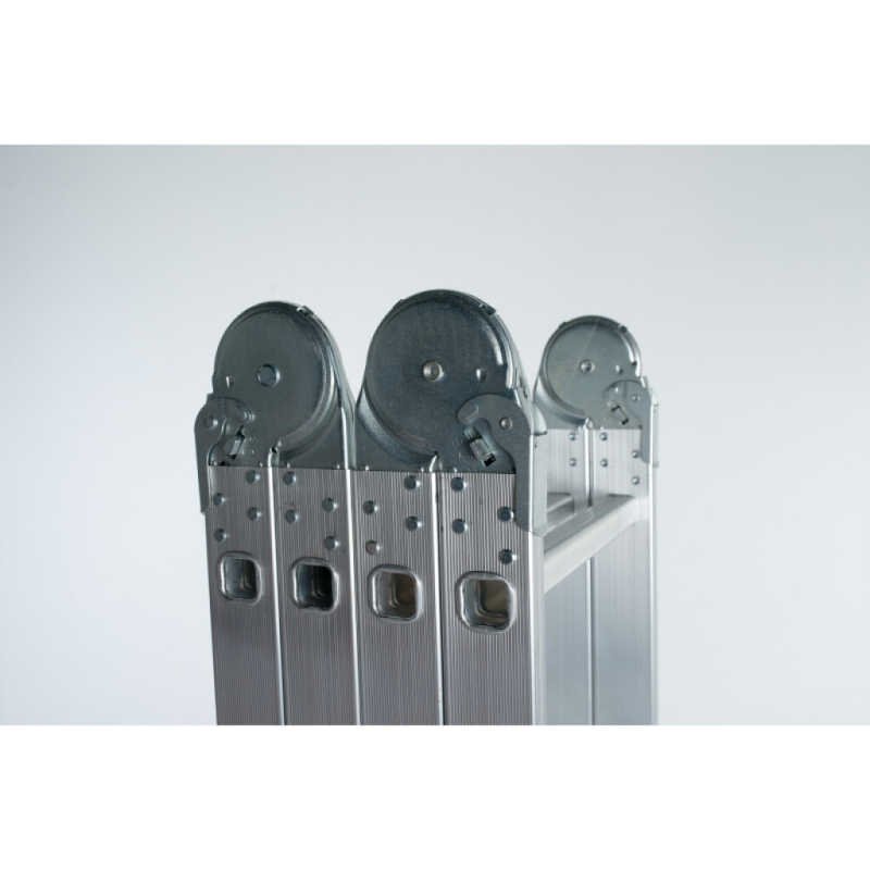 Echelle multifonction pliable 4 x 5 marches - hauteur  5.7 m