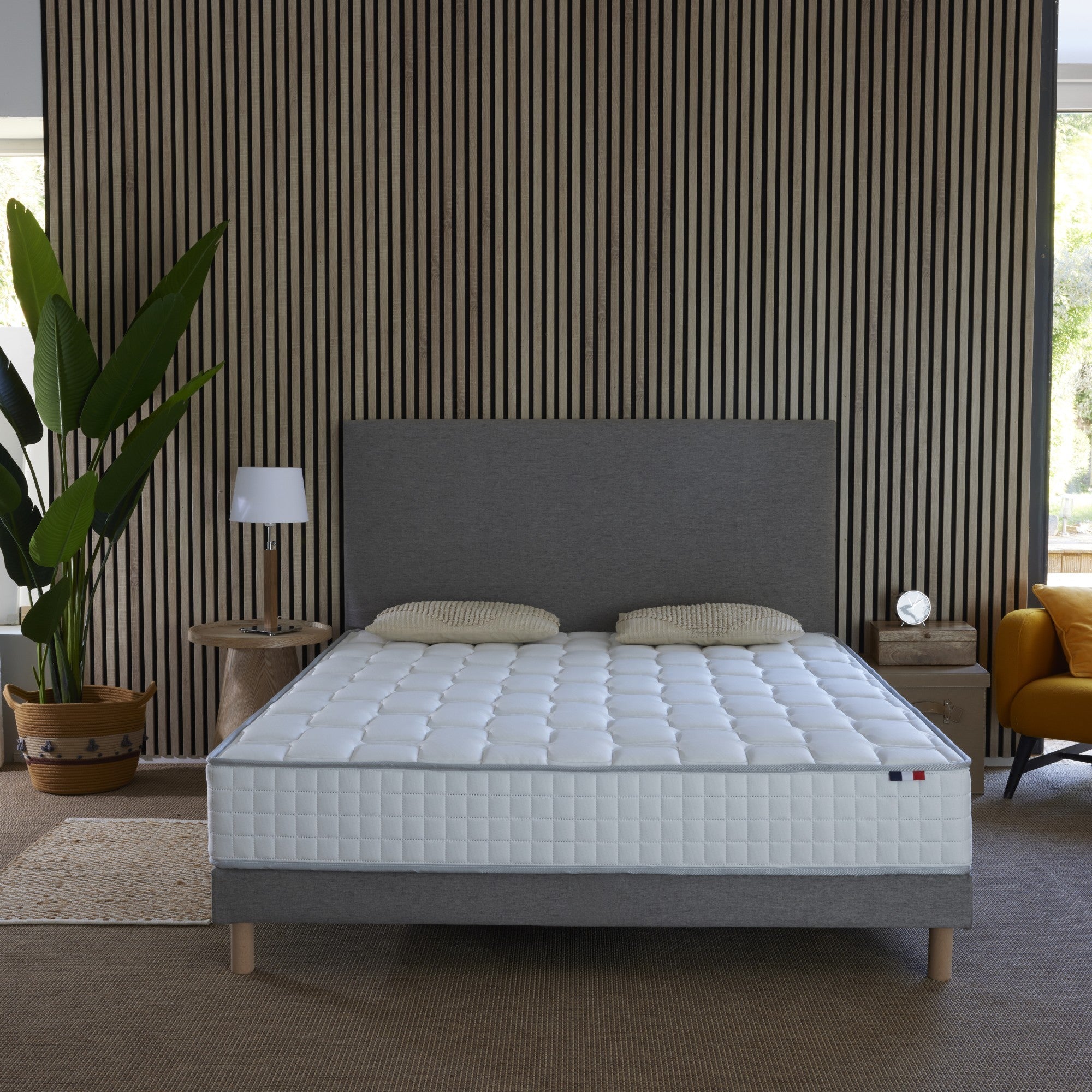 Ensemble literie : matelas 23 cm  à ressorts COSMOS et sommier Gris chiné - qualité française