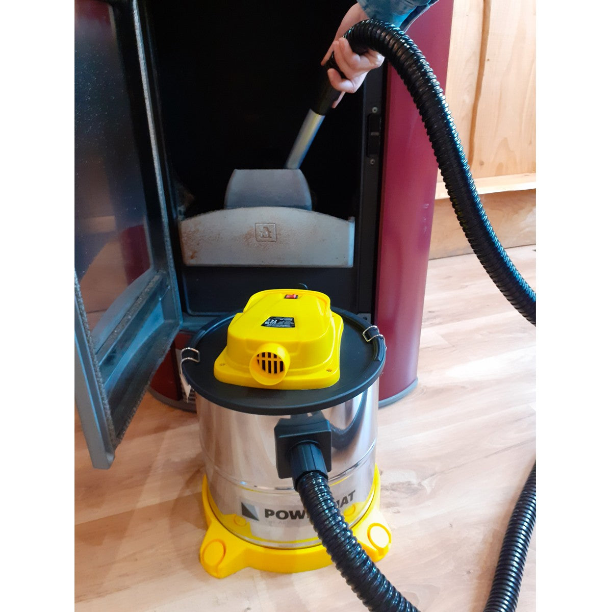 Aspirateur 2en1 industriel et vide cendre 2000W 20 L