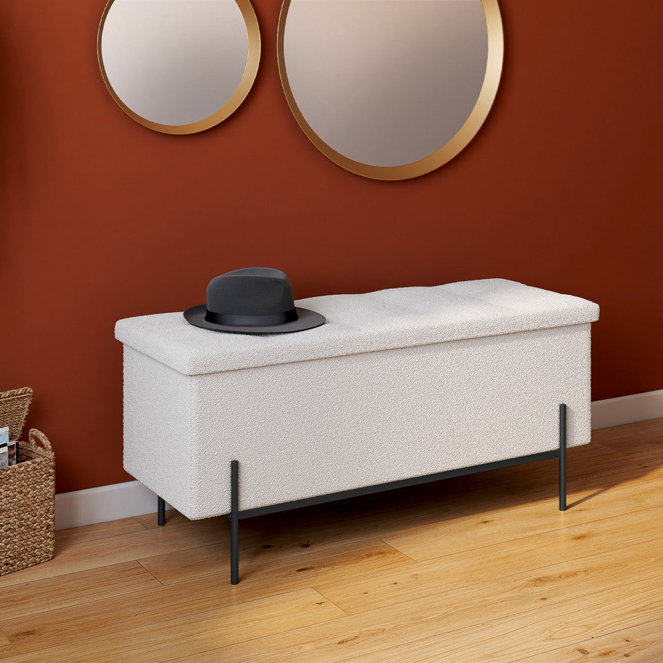 Banc coffre Loan en bouclette blanche et pieds noirs 76cm