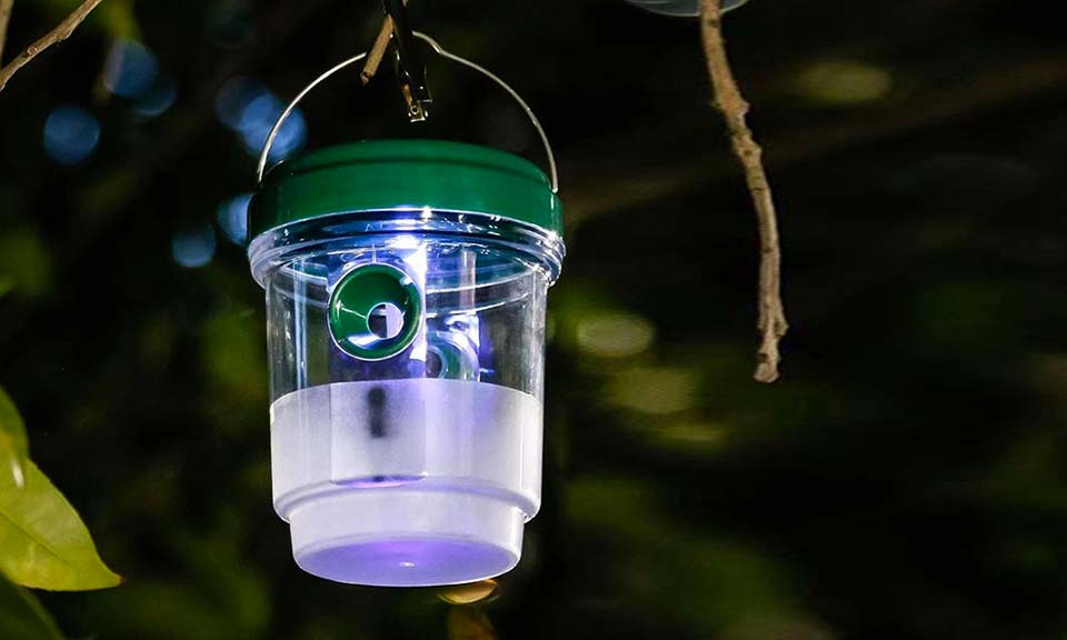 Piège à insectes solaire Moustiques et Guêpes - SUNPOWER TRAP