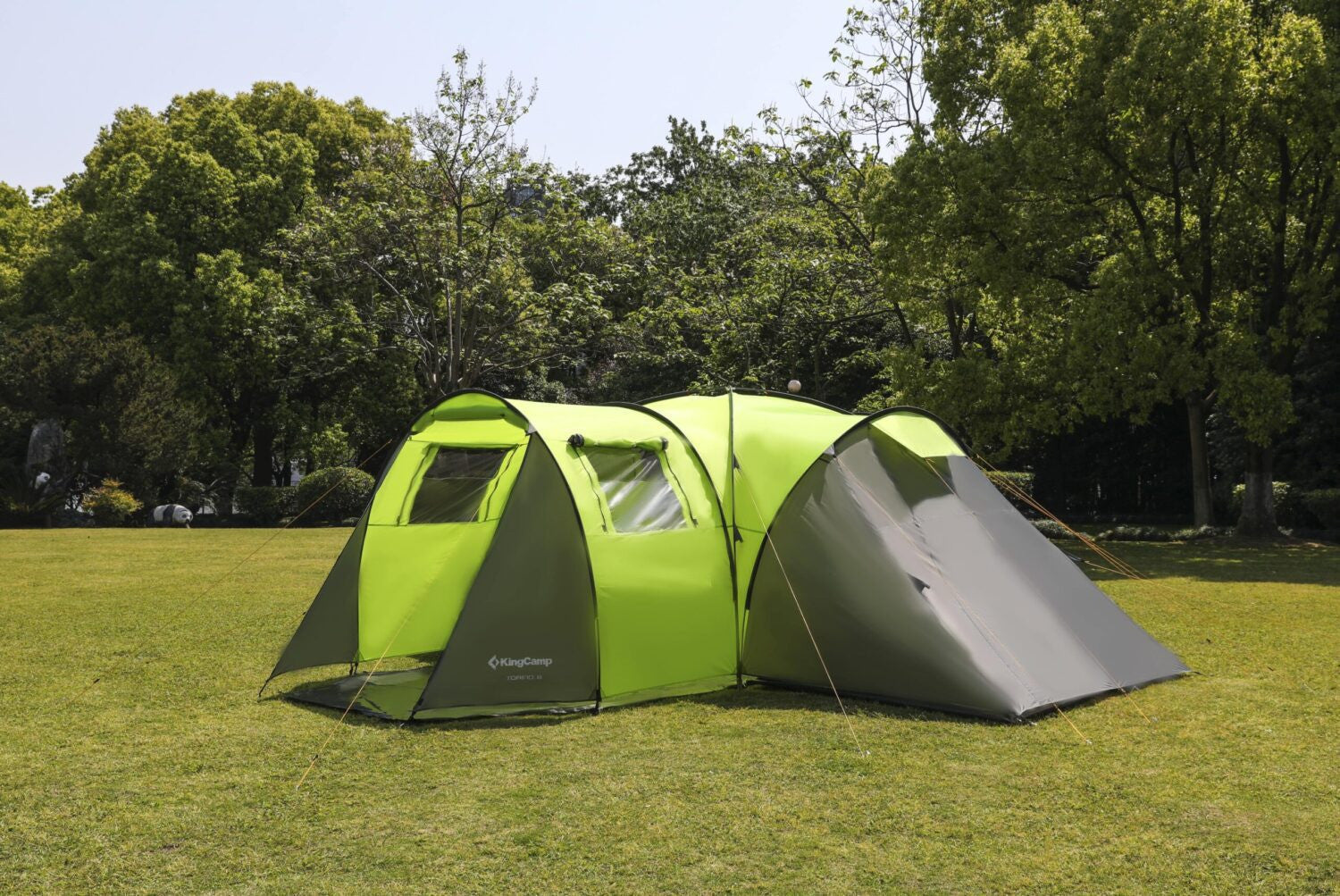 Tente de camping familiale 8 places Torino Kingcamp - Dimensions : 600 x 570 x 203 cm