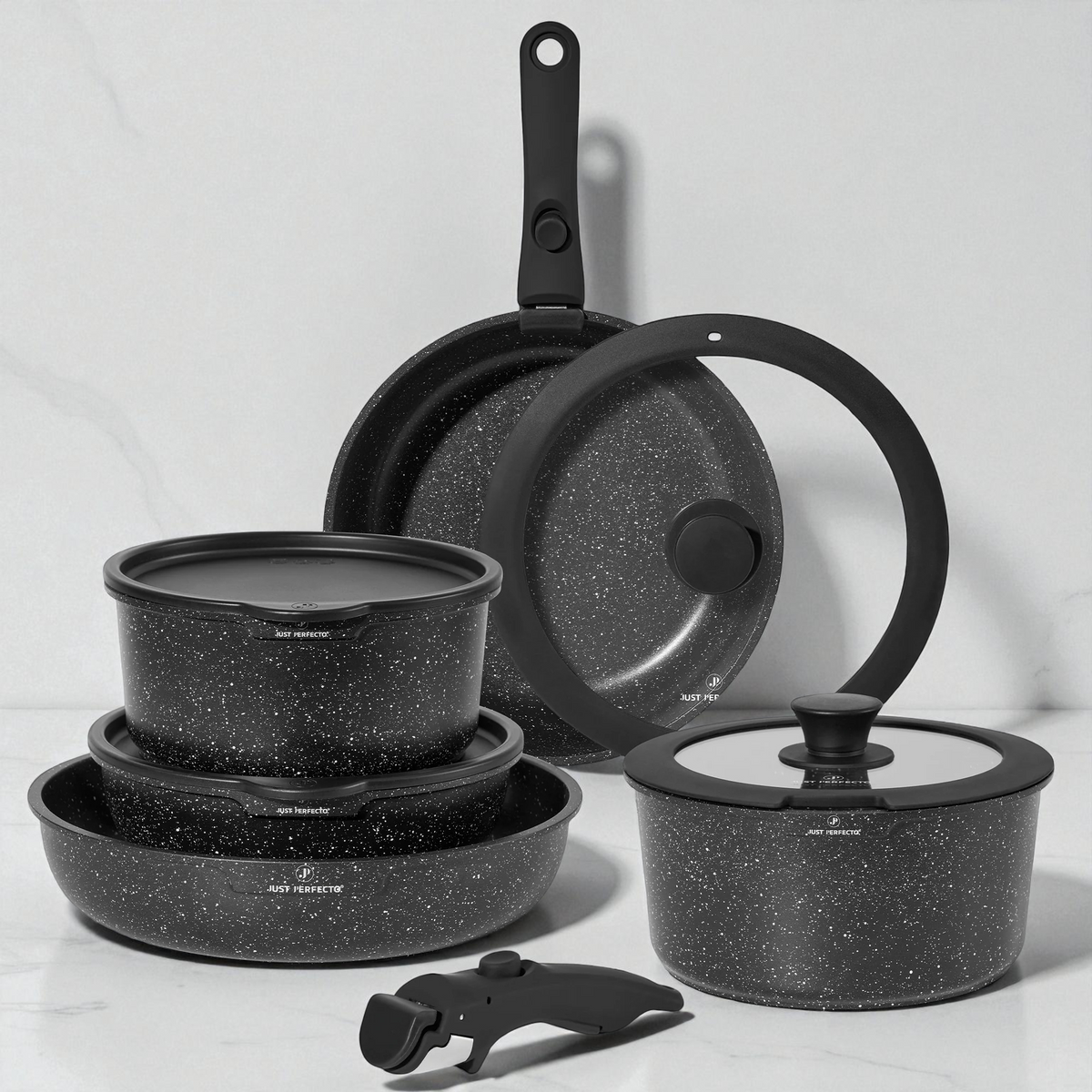 Batterie de cuisine 11 pièces avec poignées amovibles  en Granit noir - Tous feux dont induction